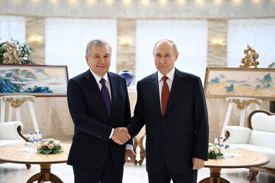 Shavkat Mirziyoyev Vladimir Putin bilan Yaqin Sharq va Ukrainadagi vaziyatni muhokama qildi